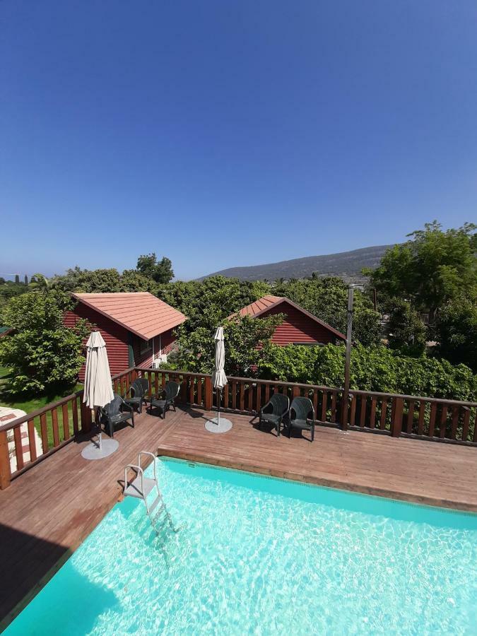 The Wooden Rose Cabins Bezet Exterior foto